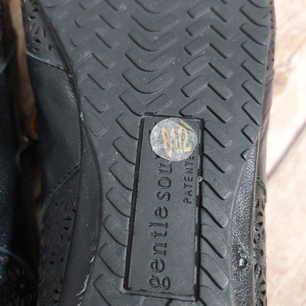 Gentle Souls Black Irene Cutout Mary Janes 8.5 - Picture 8 of 13